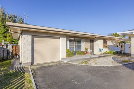 Photo of property in 1/17 Ngarimu Crescent, Taradale, Napier, 4112