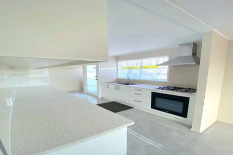 Photo of property in 1/20 Shalimar Place, Clover Park, Auckland, 2019