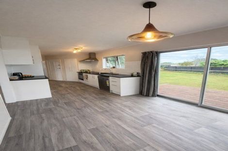 Photo of property in 20 Mascot Avenue, Mangere, Auckland, 2022