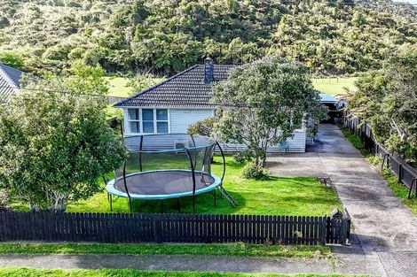 Photo of property in 73 Richmond Street, Cobden, Greymouth, 7802