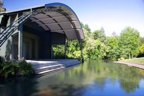 Photo of property in 150a Brooklands Road, Vogeltown, New Plymouth, 4310