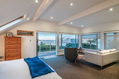 Photo of property in 5 Holiday Road, Milford, Auckland, 0620