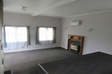 Photo of property in 1 Hugh Place, St Andrews, Hamilton, 3200