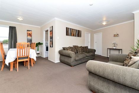 Photo of property in 20 Rhonda Avenue, Deanwell, Hamilton, 3206