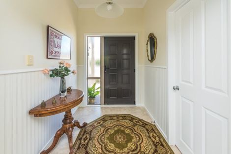 Photo of property in 15 Gilligan Close, College Estate, Whanganui, 4500