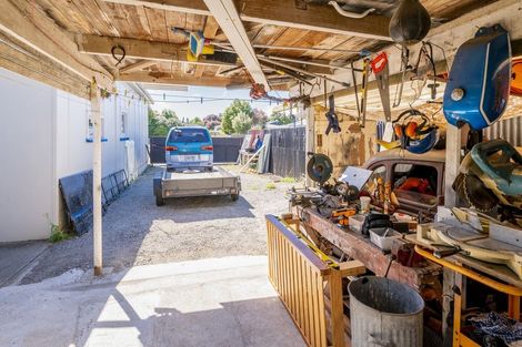 Photo of property in 16 Stout Street, Shannon, 4821