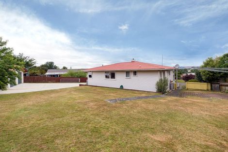 Photo of property in 11 Teal Place, Selwyn Heights, Rotorua, 3015