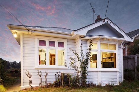 Photo of property in 19 Nottingham Crescent, Calton Hill, Dunedin, 9012