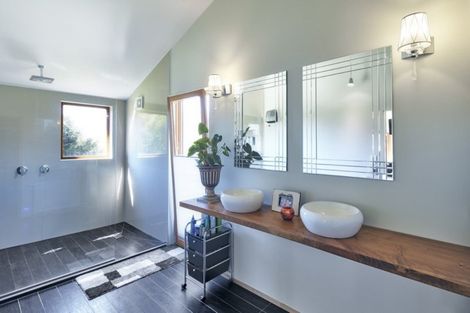 Photo of property in 62 Fitzpatrick Road, Dalefield, Queenstown, 9371