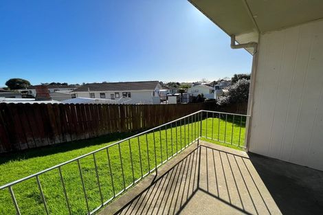 Photo of property in 4/1 Rebecca Rise, Weymouth, Auckland, 2103