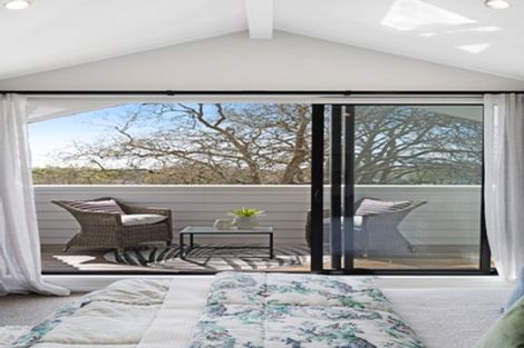 Photo of property in 6 Thirlmere Rise, Northpark, Auckland, 2013