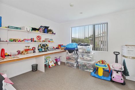 Photo of property in 7 Crispe Road, Clarks Beach, 2122