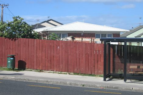 Photo of property in 1/25 Forrest Hill Road, Milford, Auckland, 0620
