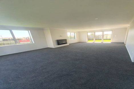 Photo of property in 18 Tucker Close, Leamington, Cambridge, 3432