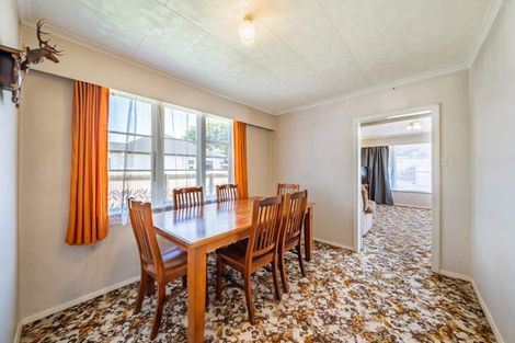 Photo of property in 73 Wellington Road, Wainuiomata, Lower Hutt, 5014