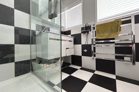 Photo of property in 23 Fairdale Avenue, Red Hill, Papakura, 2110