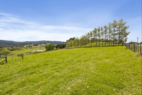 Photo of property in 2212 Cove Road, Mangawhai, 0573