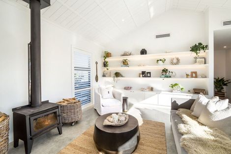 Photo of property in 20 Orchard Road, Greytown, 5712