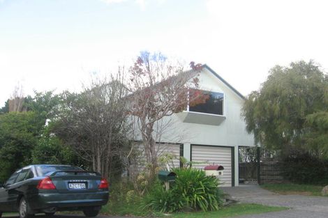 Photo of property in 43a Poole Crescent, Wainuiomata, Lower Hutt, 5014