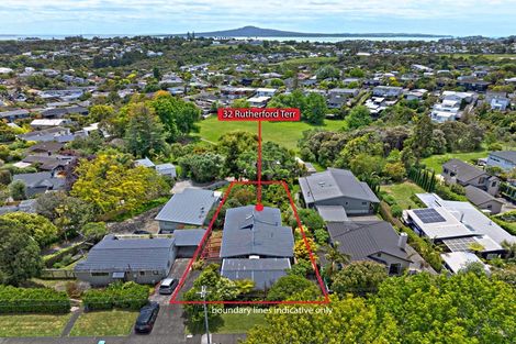 Photo of property in 32 Rutherford Terrace, Meadowbank, Auckland, 1072