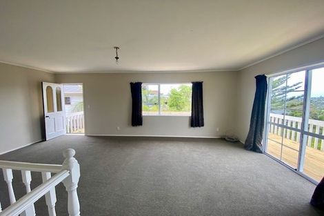 Photo of property in 2/122 Carlisle Road, Browns Bay, Auckland, 0632