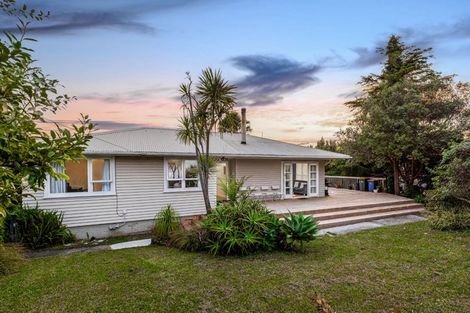 Photo of property in 77 Royal Road, Massey, Auckland, 0614