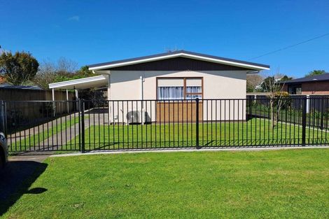 Photo of property in 3 Queen Street, Aramoho, Whanganui, 4500