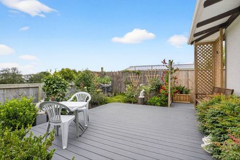 Photo of property in 29a Thorburn Avenue, Red Beach, 0932