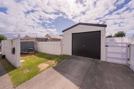 Photo of property in 14 Savage Crescent, Marewa, Napier, 4110