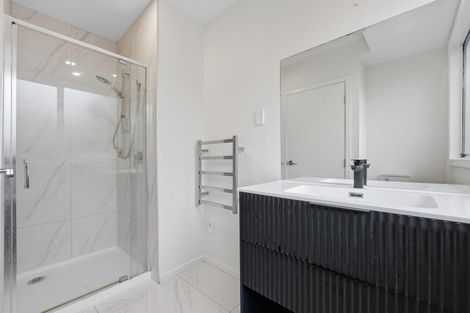 Photo of property in 7a Sailfish Drive, West Harbour, Auckland, 0618