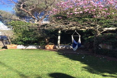 Photo of property in 3 Newman Terrace, Thorndon, Wellington, 6011