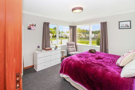 Photo of property in 7 Wilson Road, Hunterville, 4730