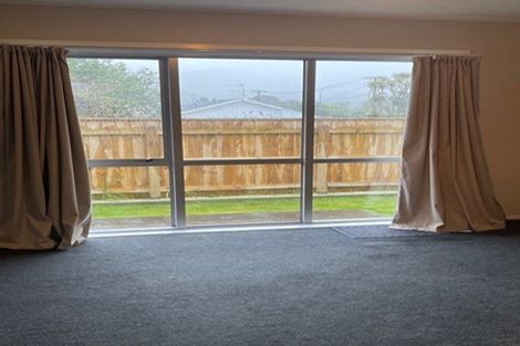 Photo of property in 2/8 Liverpool Street, Trentham, Upper Hutt, 5018