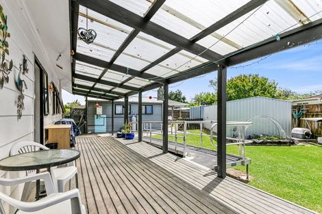 Photo of property in 10 U'ren Place, Riverdale, Gisborne, 4010