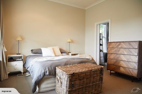 Photo of property in 53 Garden Road, Northland, Wellington, 6012