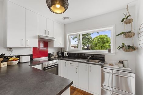 Photo of property in 77 Bridge Street, New Brighton, Christchurch, 8062