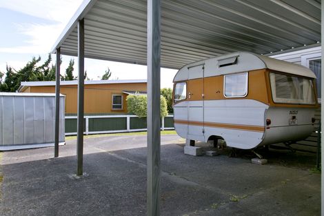 Photo of property in 17 Waitahanui Avenue, Taupo, 3330