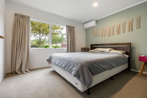 Photo of property in 34 Cromwell Drive, Fitzroy, Hamilton, 3206