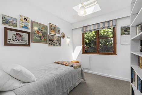 Photo of property in 156 Derwent Street, Island Bay, Wellington, 6023