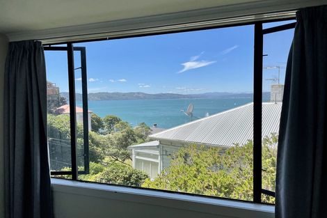 Photo of property in 4/2 Oriental Terrace, Mount Victoria, Wellington, 6011