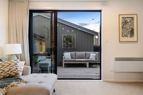 Photo of property in 58 Nugget Avenue, Hobsonville, Auckland, 0616