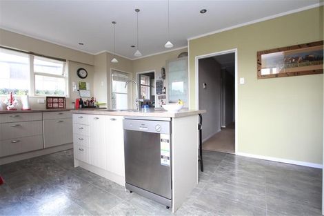 Photo of property in 35 Acacia Crescent, Glenview, Hamilton, 3206