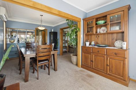 Photo of property in 21 Clevedon Road, Papakura, 2110