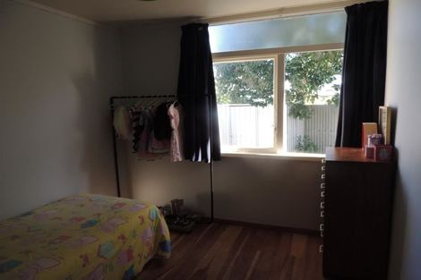 Photo of property in 2 Cornwall Road, Taradale, Napier, 4112