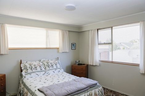 Photo of property in 19 Towey Street, Holmes Hill, Oamaru, 9401