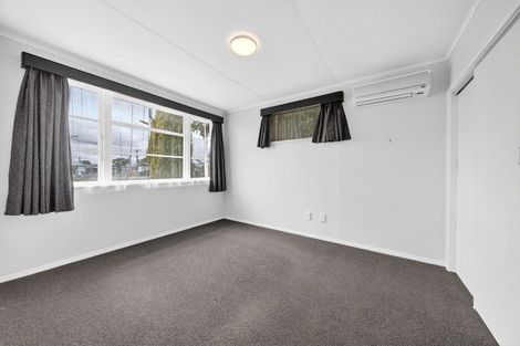 Photo of property in 6 Jones Place, Masterton, 5810
