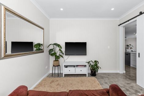 Photo of property in 3 Rich Rise, Havelock North, 4130