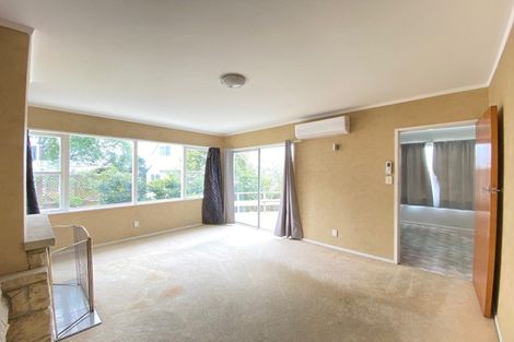 Photo of property in 36 Woodside Avenue, Northcote, Auckland, 0627