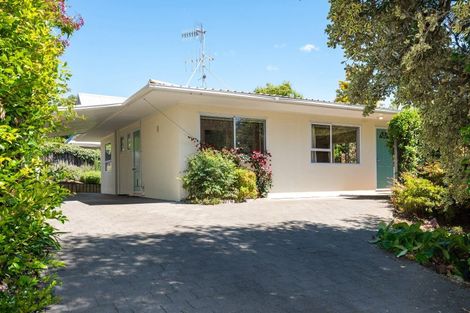 Photo of property in 10 Kopanga Road, Havelock North, 4130