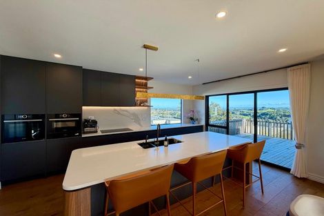 Photo of property in 34 Aldon Lane, Totara Park, Auckland, 2105
